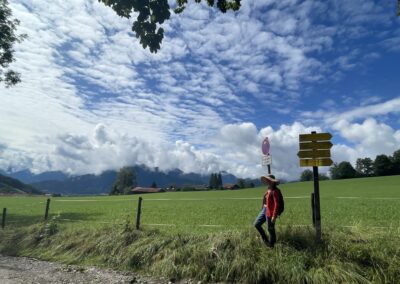 YA Author Annie Fox pauses at the crossroads to take in the incredible clouds. If you're a fan of fan of Aiden Thomas' Cemetary Boys and you like occult rituals and witchy things, you'll love Annie's young adult “The Little Things That Kill: A Teen Friendship Afterlife Apology Tour”